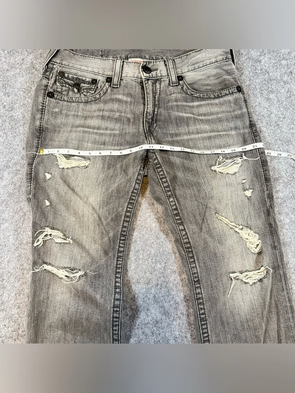 True Religion Ricky Big T Distressed Gray Jeans Size 34